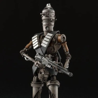 The Mandalorian - IG-11 - S.H.Figuarts (Bandai Spirits) [Shop Exclusive]ㅤ – Bandai Spirits – ActionFigure Brasil — ângulo diferente