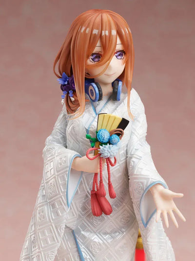 The Quintessential Quintuplets SS Miku Nakano -Shiromuku- 1/7ㅤ – FuRyu – ActionFigureBrasil — ângulo diferente
