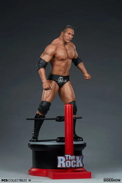 The Rock - LIMITED EDITION: 600 – PCS – ActionFigure Brasil — ângulo diferente