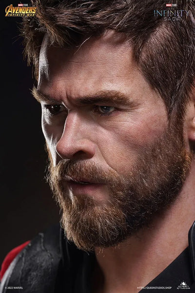 Thor - LIMITED EDITION: 366 – Queen Studios – ActionFigure Brasil — close