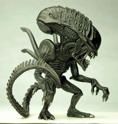 ThreeB AVP2 Alienㅤ – Plastic Arts – ActionFigure Brasil — ângulo diferente