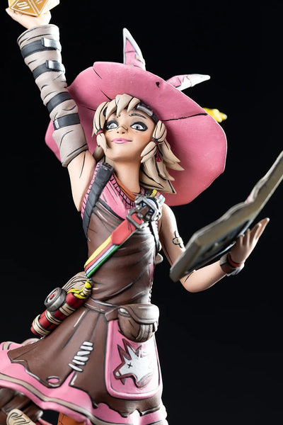 Tina the Bunker Master – Dark Horse Comics – ActionFigure Brasil — detalhe do produto