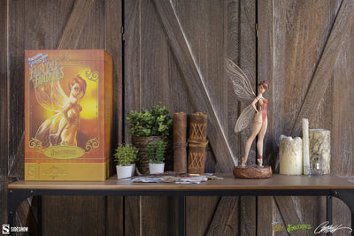 Tinkerbell (Fall Variant) - LIMITED EDITION: 2000 – Sideshow Collectibles – ActionFigure Brasil — ambientada