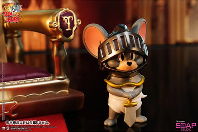 "Tom and Jerry" Statue Jerry and Tuffy (Royal Coat)ㅤ – Soap Studio – ActionFigureBrasil — close