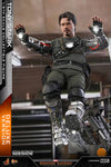 Tony Stark (Mech Test Deluxe Version) (Exclusive) [HOT TOYS]