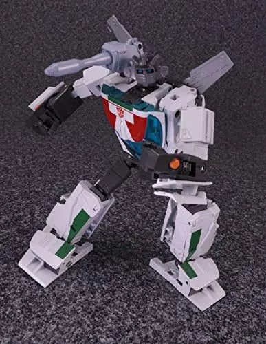 Transformers - Wheeljack - The Transformers: Masterpiece MP-20+ (Takara Tomy)ㅤ – Takara Tomy As Manufacturer – ActionFigure Brasil — ângulo diferente