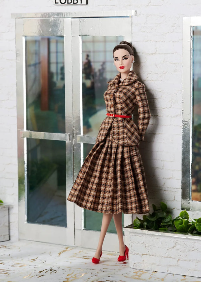 Traveling in Style – Evelyn Weaverton® - LIMITED EDITION: 600 – Integrity Toys – ActionFigure Brasil