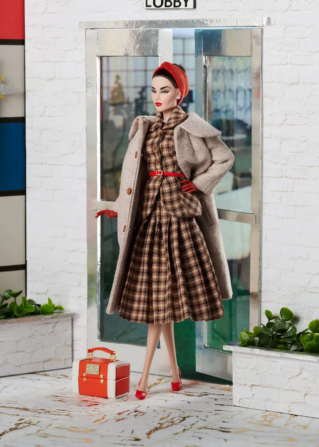 Traveling in Style – Evelyn Weaverton® - LIMITED EDITION: 600 – Integrity Toys – ActionFigure Brasil