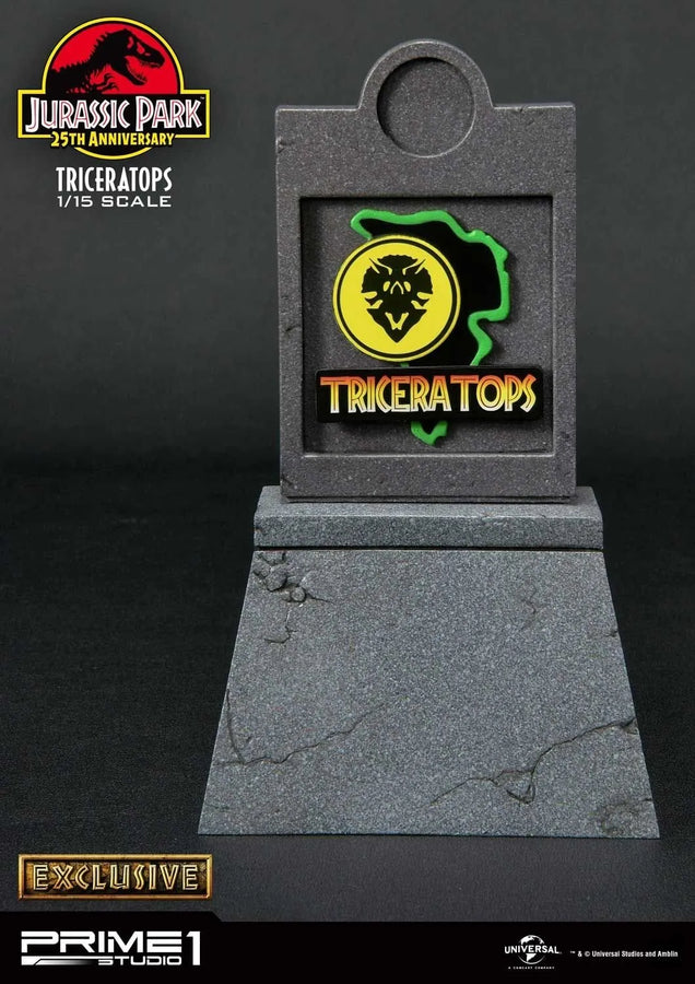 Triceratops (Regular Version) Jurassic Park (Film) – Prime1Studio – ActionFigure Brasil