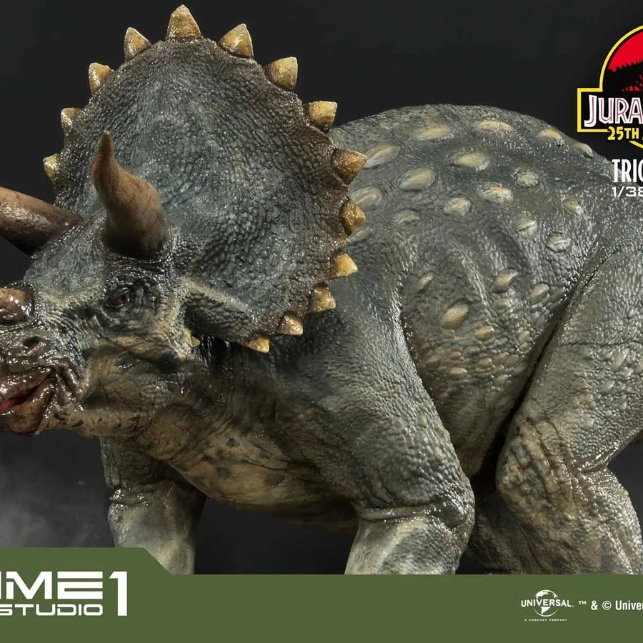Triceratops (Regular Version) Jurassic Park (Film) – Prime1Studio – ActionFigure Brasil
