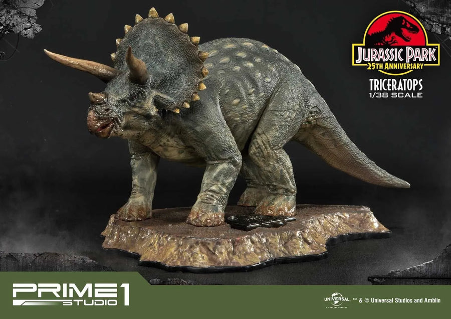 Triceratops (Regular Version) Jurassic Park (Film) – Prime1Studio – ActionFigure Brasil