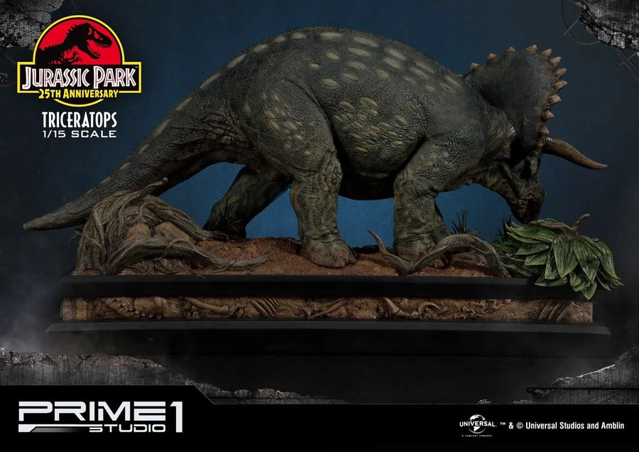 Triceratops (Regular Version) Jurassic Park (Film) – Prime1Studio – ActionFigure Brasil