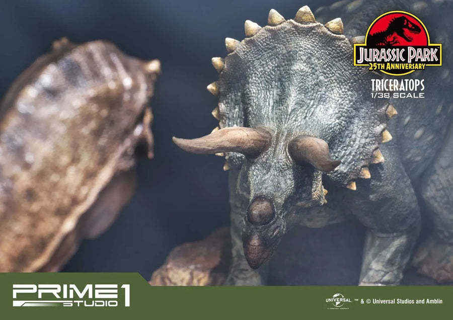 Triceratops (Regular Version) Jurassic Park (Film) – Prime1Studio – ActionFigure Brasil