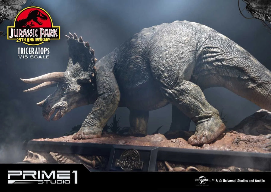 Triceratops (Regular Version) Jurassic Park (Film) – Prime1Studio – ActionFigure Brasil