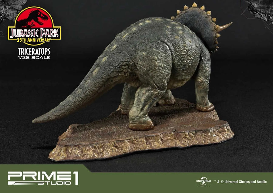 Triceratops (Regular Version) Jurassic Park (Film) – Prime1Studio – ActionFigure Brasil