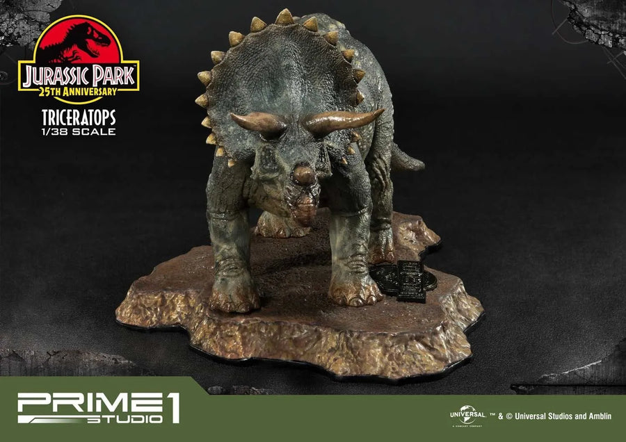 Triceratops (Regular Version) Jurassic Park (Film) – Prime1Studio – ActionFigure Brasil