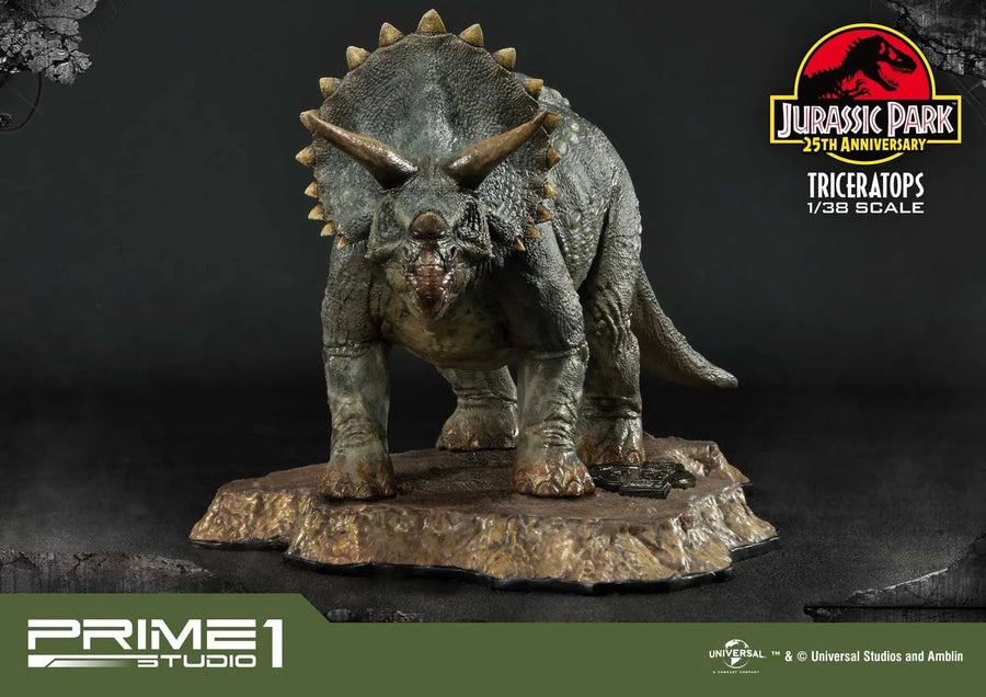 Triceratops (Regular Version) Jurassic Park (Film) – Prime1Studio – ActionFigure Brasil