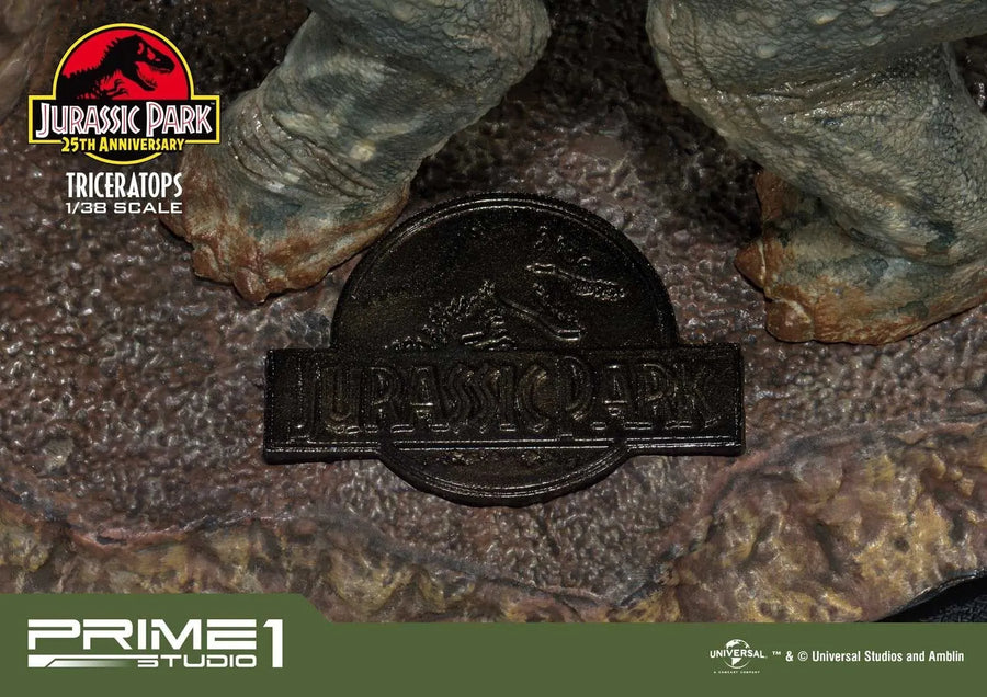 Triceratops (Regular Version) Jurassic Park (Film) – Prime1Studio – ActionFigure Brasil
