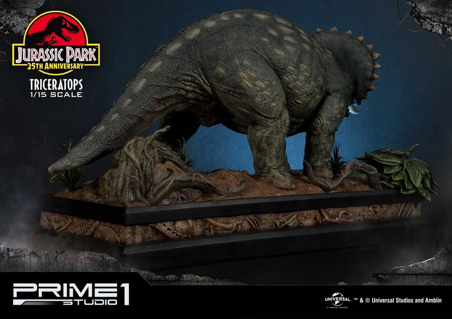Triceratops (Regular Version) Jurassic Park (Film) – Prime1Studio – ActionFigure Brasil