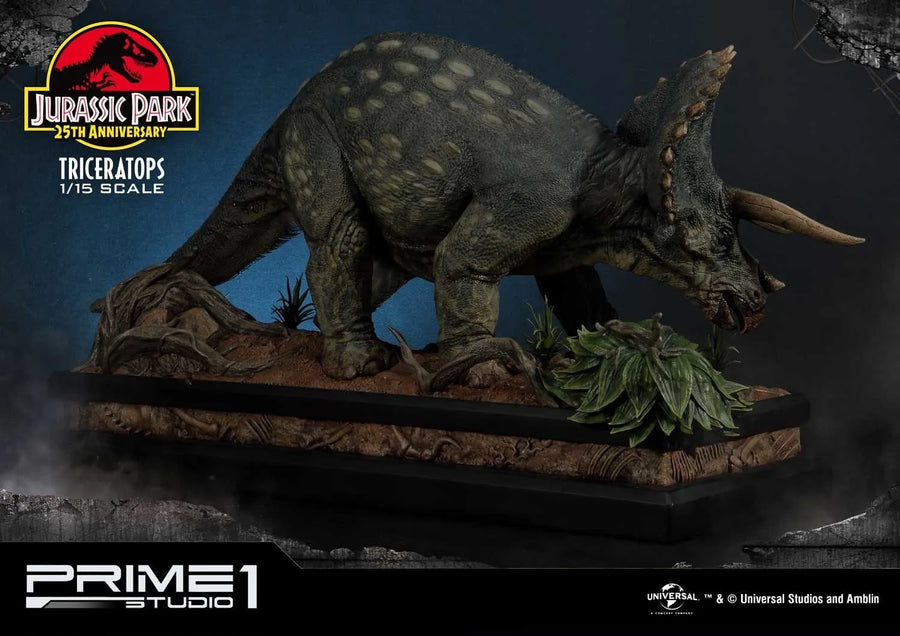 Triceratops (Regular Version) Jurassic Park (Film) – Prime1Studio – ActionFigure Brasil