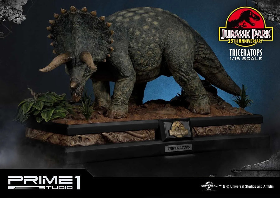 Triceratops (Regular Version) Jurassic Park (Film) – Prime1Studio – ActionFigure Brasil
