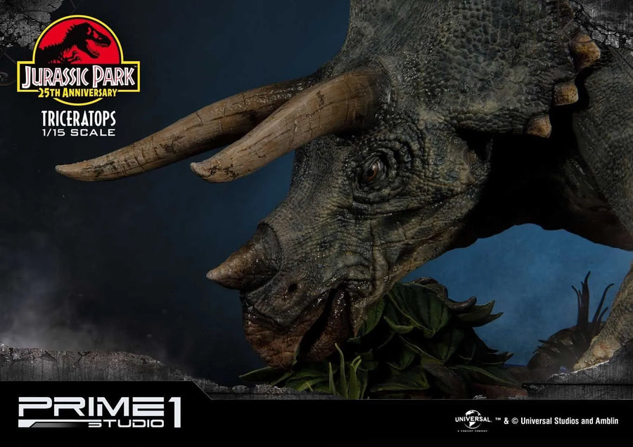 Triceratops (Regular Version) Jurassic Park (Film) – Prime1Studio – ActionFigure Brasil