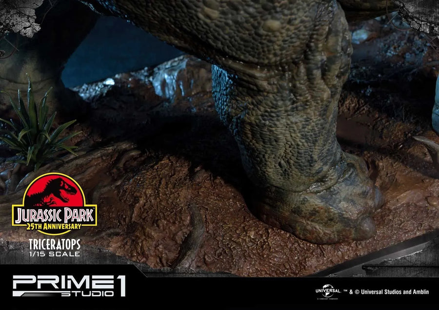 Triceratops (Regular Version) Jurassic Park (Film) – Prime1Studio – ActionFigure Brasil