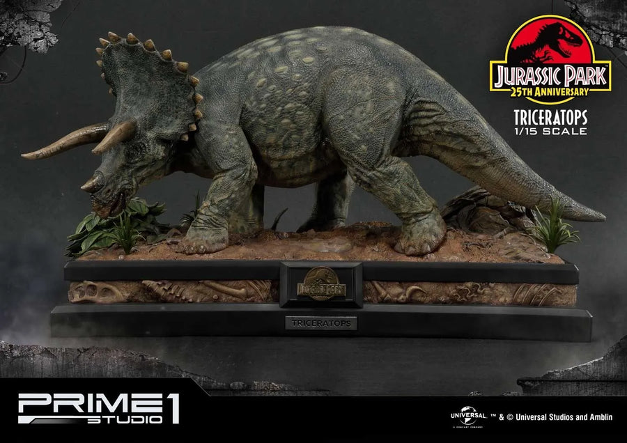 Triceratops (Regular Version) Jurassic Park (Film) – Prime1Studio – ActionFigure Brasil