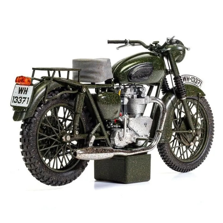 Triumph TR6 Trophy Weathered – Corgi – ActionFigure Brasil