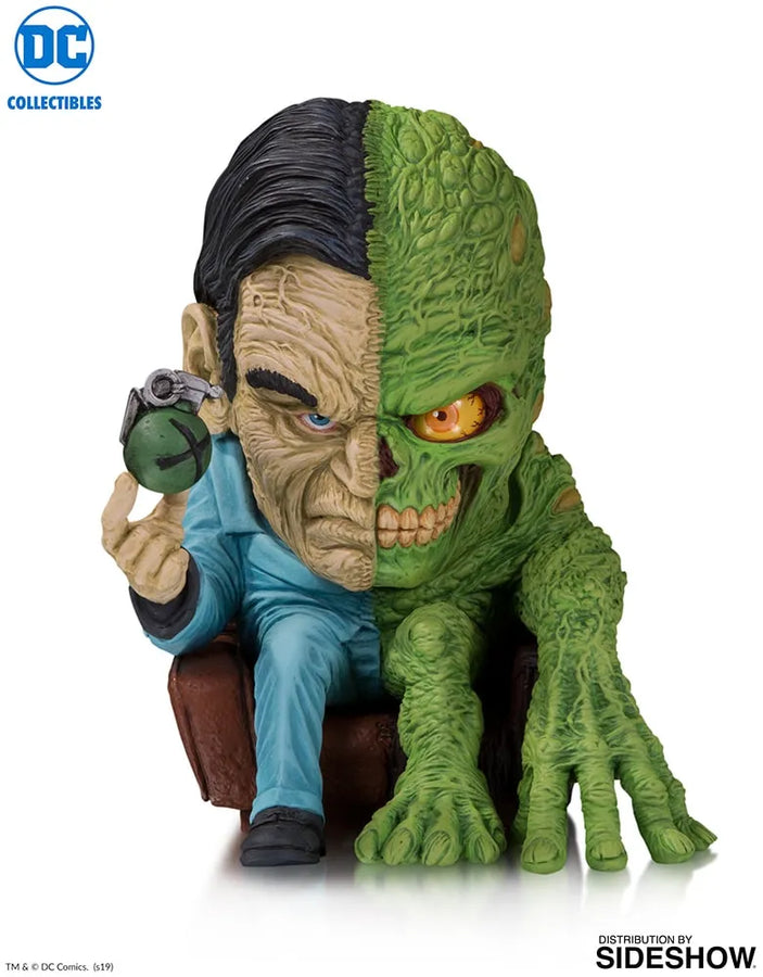 Two-Face - LIMITED EDITION: 3000 – DC Direct – ActionFigure Brasil