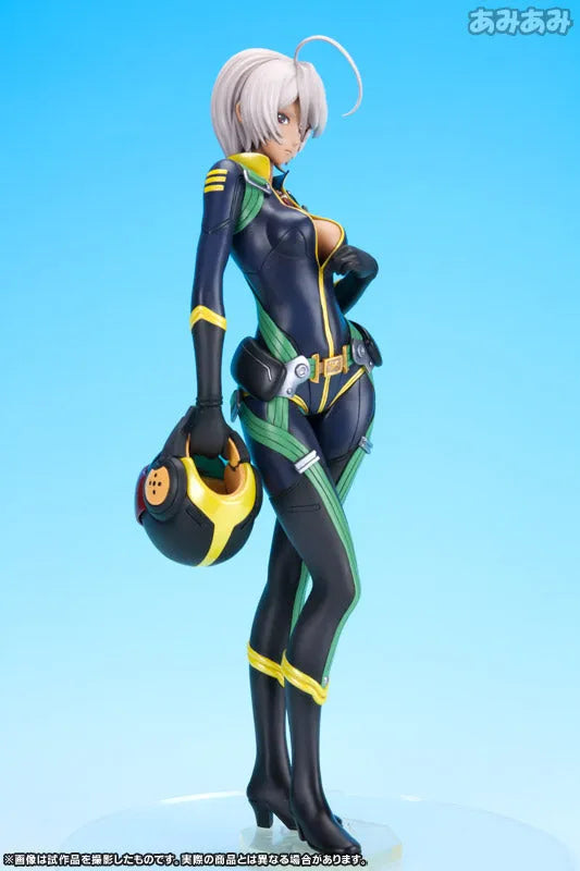 Uchuu Senkan Yamato 2199 - Yamamoto Akira - Yamato Girls Collection - 1/8 - Pilot Suit Ver. (MegaHouse)ㅤ – MegaHouse – ActionFigure Brasil