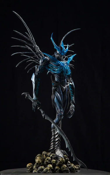 ULTIMATE MODELING COLLECTION FIGURE CHAOS WINGMANㅤ – Gantaku – ActionFigureBrasil — com base expositora