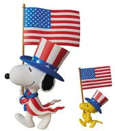 Ultra Detail Figure No.320 UDF Peanuts Series 5. U.S.A. Snoopy Woodstockㅤ – Gantaku – ActionFigure Brasil