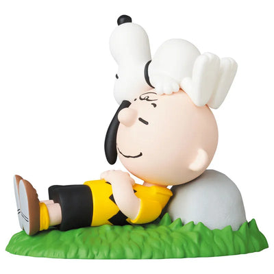 Ultra Detail Figure No.681 - PEANUTS SERIES 13 - NAPPING CHARLIE BROWN & SNOOPY (Medicom Toy)ㅤ – Medicom Toy – ActionFigure Brasil — close