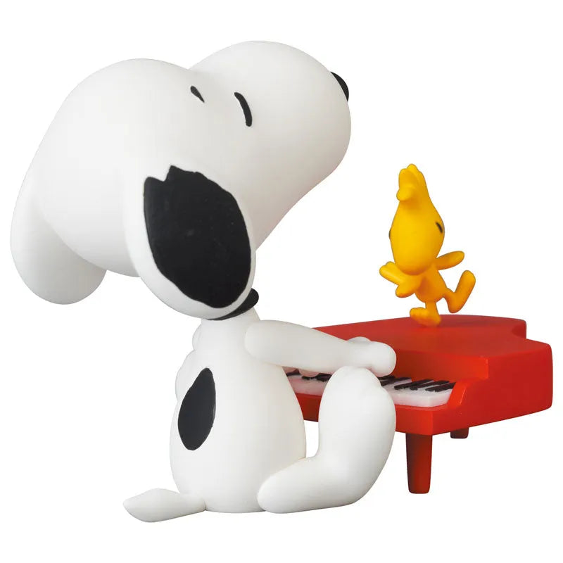 Ultra Detail Figure No.683 - PEANUTS SERIES 13 - PIANIST SNOOPY (Medicom Toy)ㅤ – Medicom Toy – ActionFigure Brasil