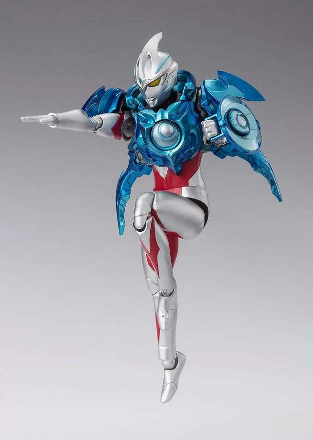 Ultraman Arc - S.H.Figuarts - Luna Armor (Bandai Spirits)ㅤ – Bandai Spirits – ActionFigureBrasil