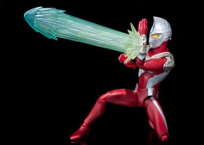 Ultraman Max - Ultra-Act (Bandai)ㅤ – Bandai – ActionFigureBrasil — ângulo diferente