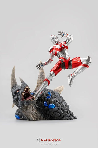 Ultraman vs Black King - LIMITED EDITION: 1500 – PureArts – ActionFigure Brasil