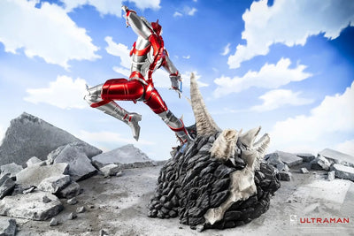 Ultraman vs Black King - LIMITED EDITION: 1500 – PureArts – ActionFigure Brasil — ângulo diferente