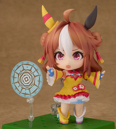 Umamusume: Pretty Derby - Copano Rickey - Nendoroid #2716 (Good Smile Company)ㅤ – Good Smile Company – ActionFigure Brasil — com base expositora