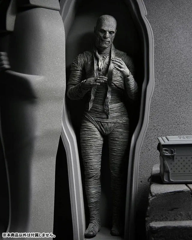 Universal Monsters / The Mummy: Imhotep 7 Inch Action Figure Black & White verㅤ – Neca – ActionFigure Brasil