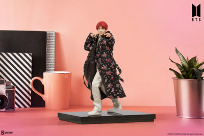 V Deluxe - LIMITED EDITION – Sideshow Collectibles – ActionFigure Brasil — com base expositora