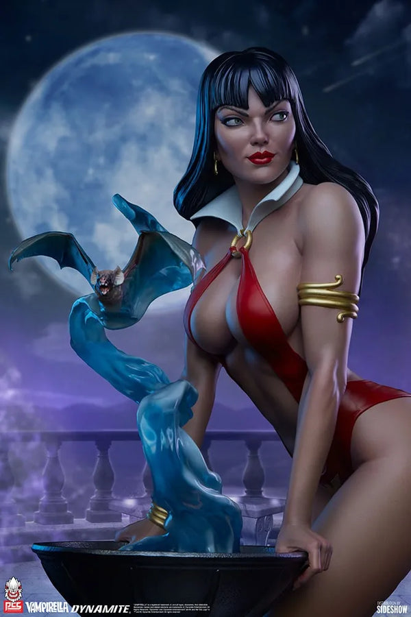 Vampirella - LIMITED EDITION: 1000 – PCS – ActionFigure Brasil