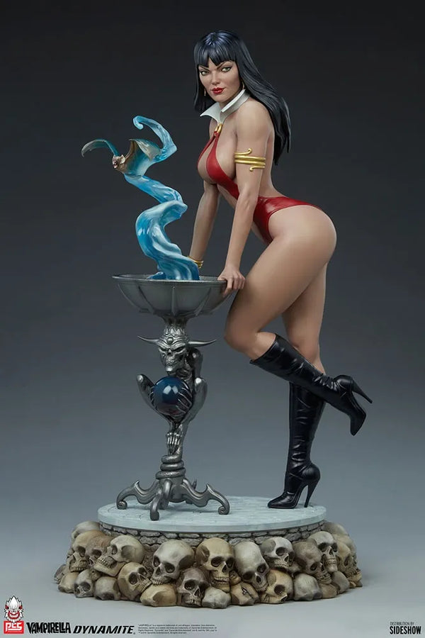 Vampirella - LIMITED EDITION: 1000 – PCS – ActionFigure Brasil