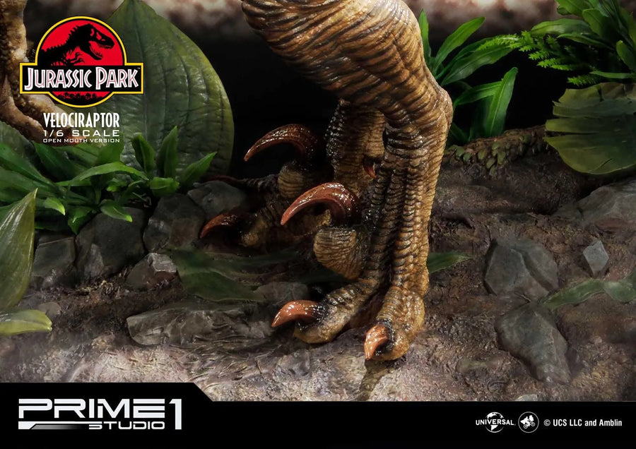 Velociraptor (Regular Version) Jurassic Park (Film) – Prime1Studio – ActionFigure Brasil