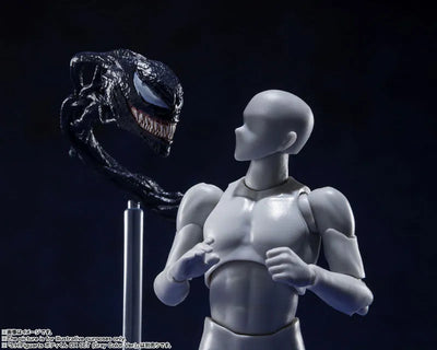 Venom: Let There Be Carnage - Venom - S.H.Figuarts (Bandai Spirits)ㅤ – Bandai Spirits – ActionFigureBrasil — com base expositora