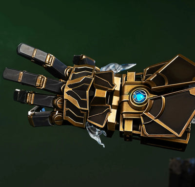 Vi - LIMITED EDITION: 697 – Infinity Studio – ActionFigure Brasil — com base expositora