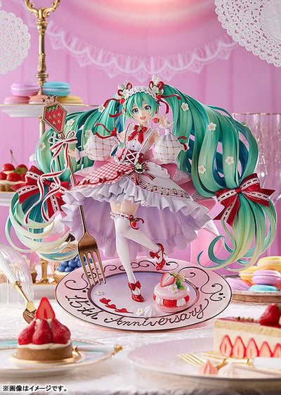 Vocaloid - Hatsune Miku - 1/7 - 15th Anniversary Ver. - 2026 Re-release (Good Smile Company)ㅤ – Good Smile Company – ActionFigureBrasil — ângulo diferente