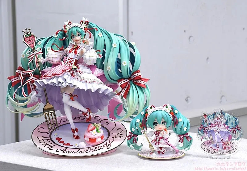 Vocaloid - Hatsune Miku - 1/7 - 15th Anniversary Ver. (Good Smile Company)ㅤ – Good Smile Company – ActionFigure Brasil