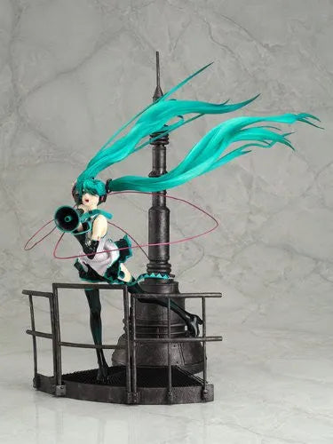 Vocaloid - Hatsune Miku - 1/8 - Love is War (Good Smile Company)ㅤ – Good Smile Company – ActionFigure Brasil — ambientada
